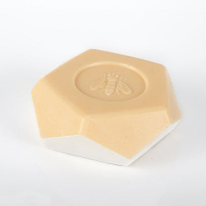 Parrs 紐西蘭帕氏，麥蘆卡蜂蜜羊奶皂，140g